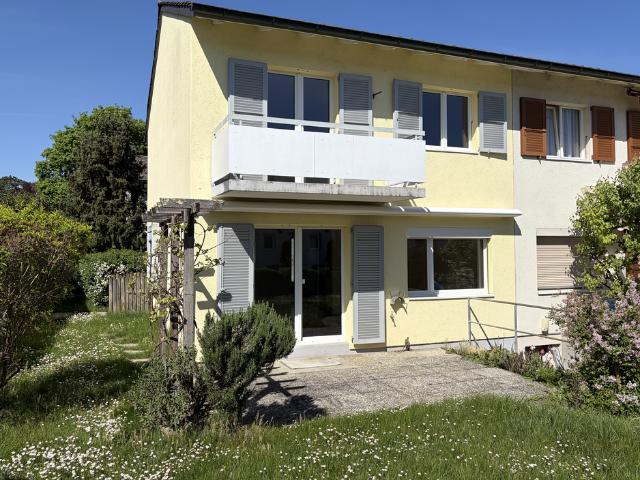 neu renoviertes 5.5 Zimmer Eckreiheneinfamilienhaus