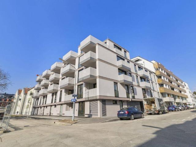 NEU + TOP DREI Zimmer TOWNHOUSE in 1220 Wien