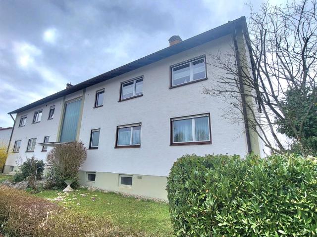 Neu Ulm, Villenviertel, 3,5 Zi. ETW, ca. 112 m² Wfl Balkon, Garage