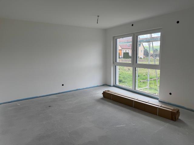 Neubau 2 Zimmer EG Wohnung mit Garten & Stellplatz