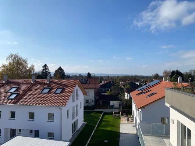 Neubau! 4 Zi. Wohnung im Dachgeschoß 3.OG mit Dachterrasse mit Panoramablick