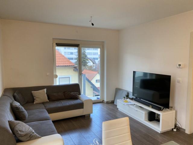 Gut Vermietete Neubau Anlegerwohnung und Tiefgaragenstellplatz mit super Rendite