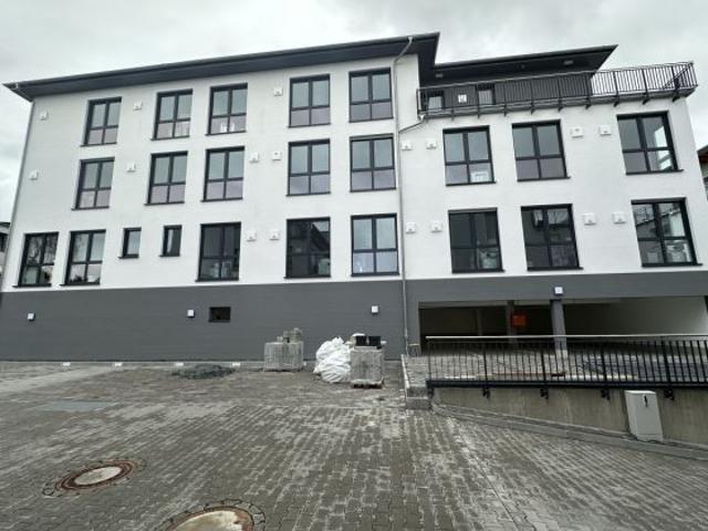 Neues Single Apartment, praktisch möbliert & voll ausgestattet Bad Nauheim