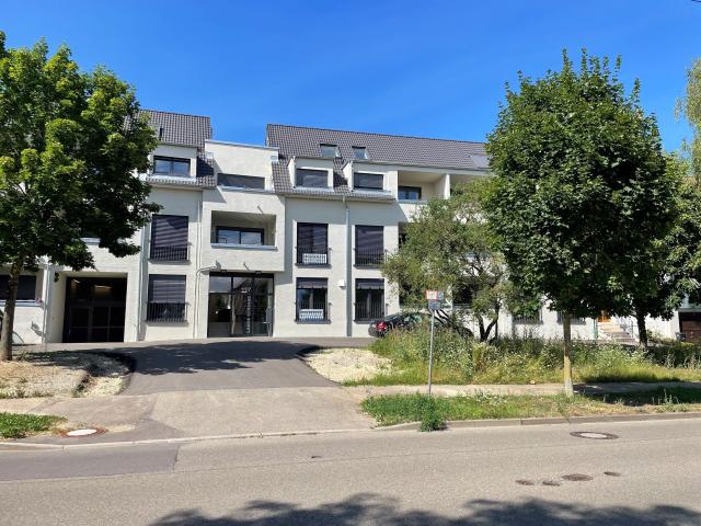 Neubau Barrierefrei 3 Zi. Maisonette Wohnung im Herzen von Langenau!