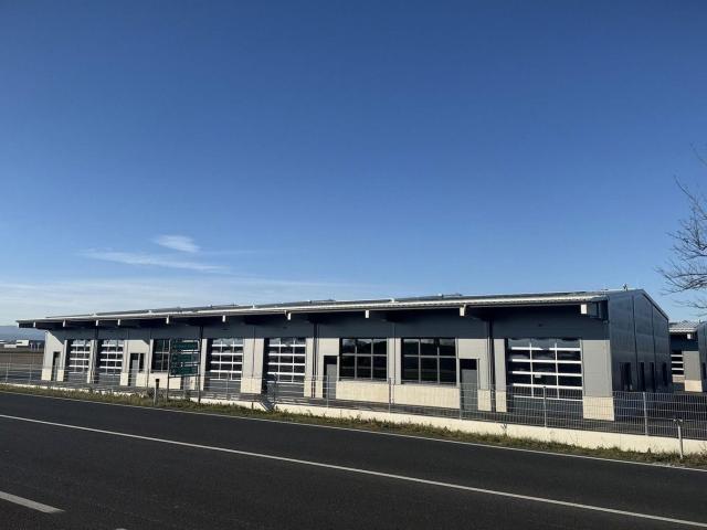 Neubau Gewerbehalle Teesdorf B17 154 bis 399 m2 Fussbodenheizung sofort beziehbar