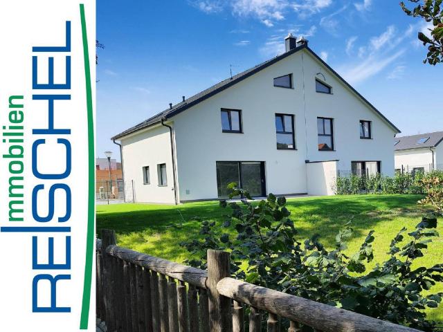 Neubau Doppelhaushälfte mit Garten – Jetzt provisionsfrei in Gaaden sichern!