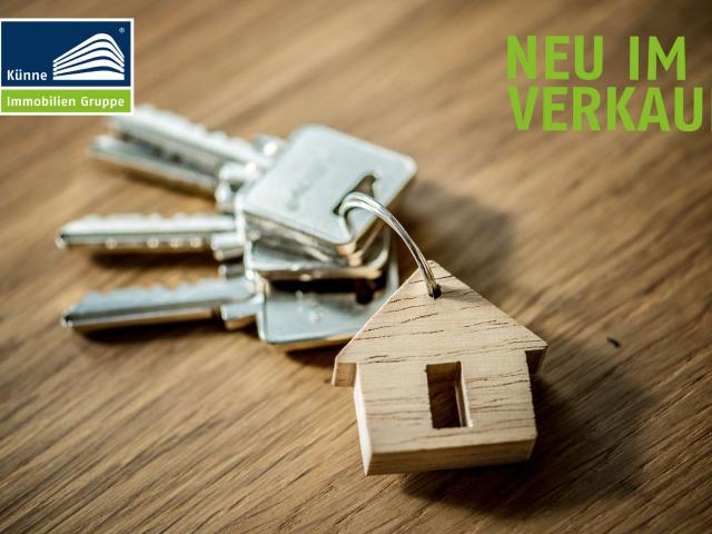 Neubau EFH mit Grundstück, Garage, Carport und Solar