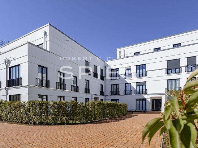 Neubau Elegante Terrassen Wohnung in wunderschöner Gartenlage Einzug in Kürze