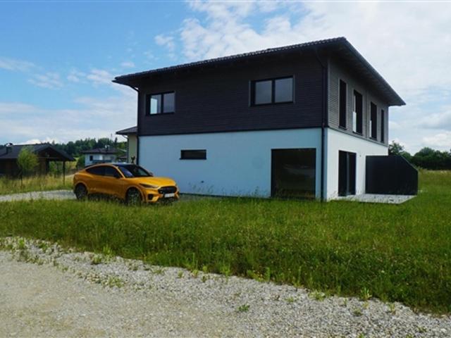 Bezugsfertig / Doppelhaushälfte Neubau