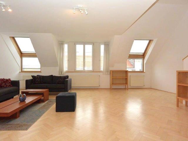 Neubau – helle 4 Zimmer Dachgeschoss Maisonette inkl. Terrasse in Währing!