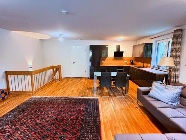 Neubau Maisonette Wohnung mit Terrasse und Stellplatz