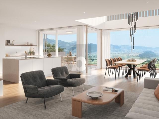 NEUBAU MIT SENSATIONELLER WEITSICHT