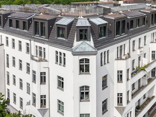 Neubau Penthouse in ruhiger Hoflage, mit Terrasse und erstklassiger Ausstattung
