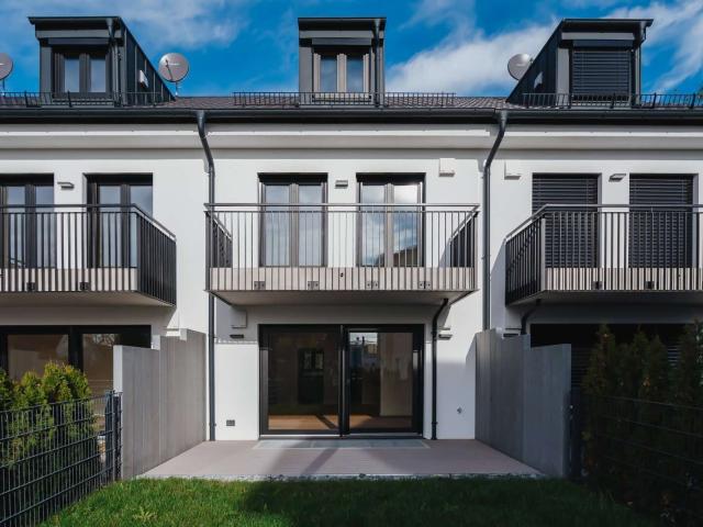 Neubau RMH direkt vom Bauträger in idyllischer Lage von Mering ideal für München Pendler