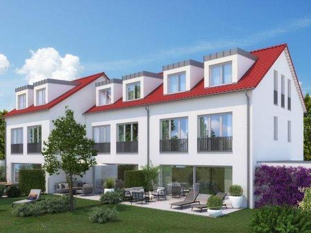 Neubau: Reihenmittelhaus in bester Alleinlage von IngolstadtGerolfing