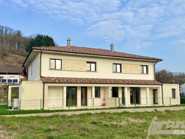 Neubau Traum für Familien: 5 Zimmer, Garten & ruhige Lage!