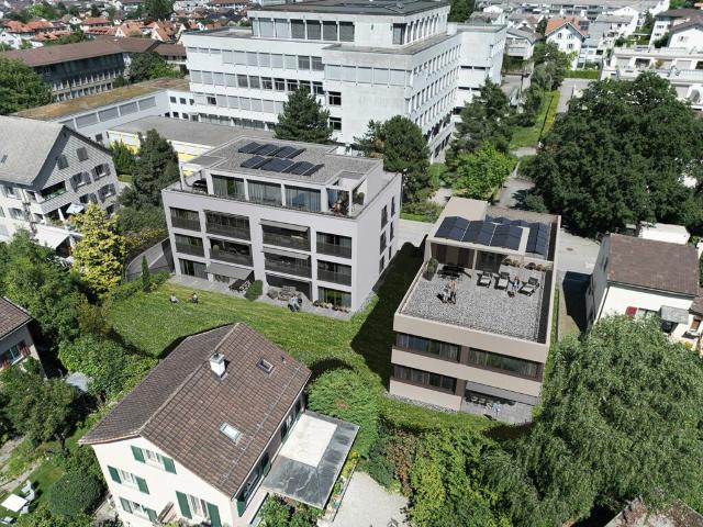 Neubau/Erstbezug: Einzigartige 3.5 Zimmerwohnung mit Wintergarten