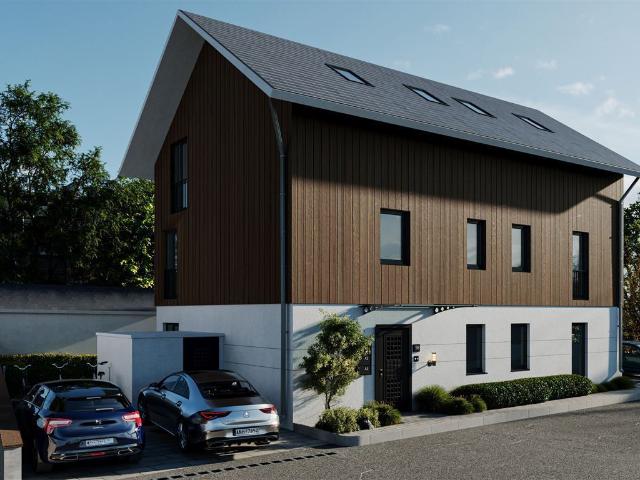 NEUBAU*ERSTBEZUG*Dreifamilienhaus in ruhiger Lage