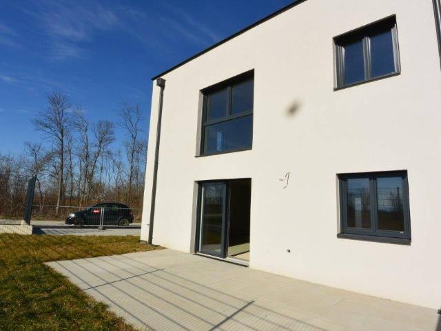 Neubauprojekt! Doppelhaushälfte 4 Zimmer, Garten, 2 KFZ Abstellplätze in Himberg!