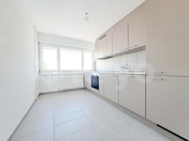NEUCHATEL 41, 4.5 Zimmer Wohnung in der Nähe des Zentrums mit 91m2