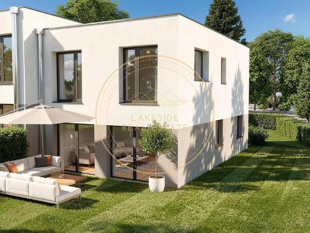 neue moderne Villa mit Giebel – Villa D
