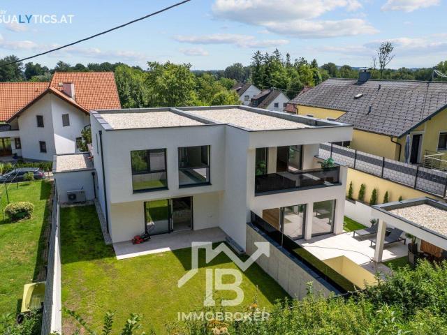 Neue Doppelhaushälfte in Enns mit großem Garten, Carport und optimaler Aufteilung!