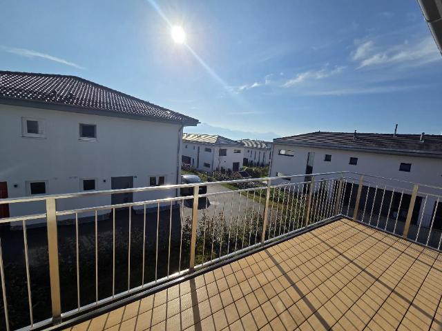 Neue Luxusvilla mit 5,5 Zimmern und Garten – Ecublens VD