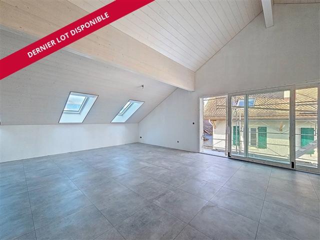 Neue Wohnung von 3,5 Zimmern mit Balkon