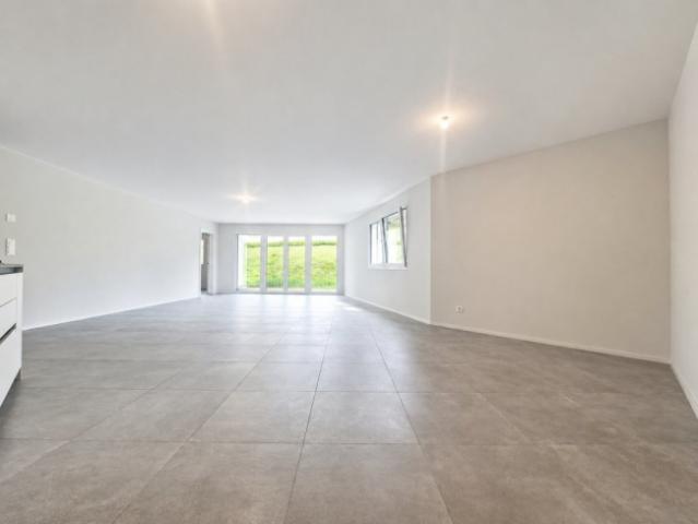 Neue 2,5 Zimmer Wohnung im 2. Stock in Farvagny
