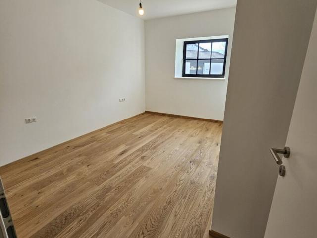 SOFORT EINZIEHEN! Neue 2 Zimmer Gartenwohnung in Freilassing!