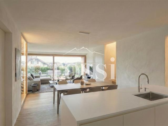 Neue 5,5 Zimmer Wohnung mit Terrasse, Garten und Balkon zum Verkauf in Cottens