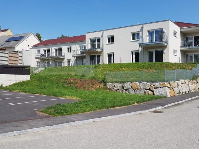 Neuer Lebensstil in Dobersberg: Moderne 2 Zimmer Wohnung mit Garten und Terrasse!
