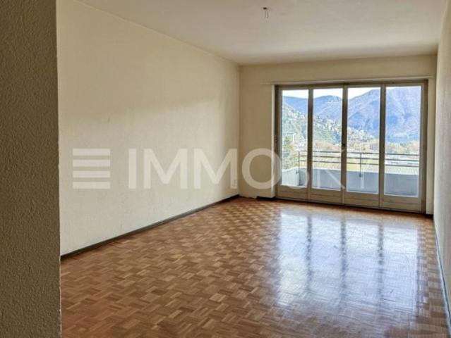 Neuer Preis, zentrale Lage, mit Blick auf die Stadt und den See