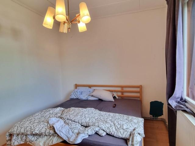 Geräumiges ein / Zweifamilienhaus in Sonniger Lage