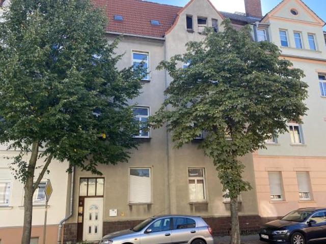 Neuer Preis! Mehrfamilienhaus für Sanierer in optimaler Lage in Bitterfeld