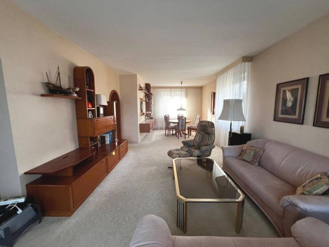 NEUER PREIS! RUHIGE 4 ZIMMERWOHNUNG MIT LOGGIA