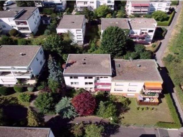 Neuer Preis! Stuttgart / Freiberg: 4 Familienhaus in Höhenlage und in grüner Umgebung mit einzigartiger Aussicht
