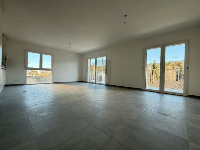 NEUF AVEC GRAND BALCON AU SUD LOT15