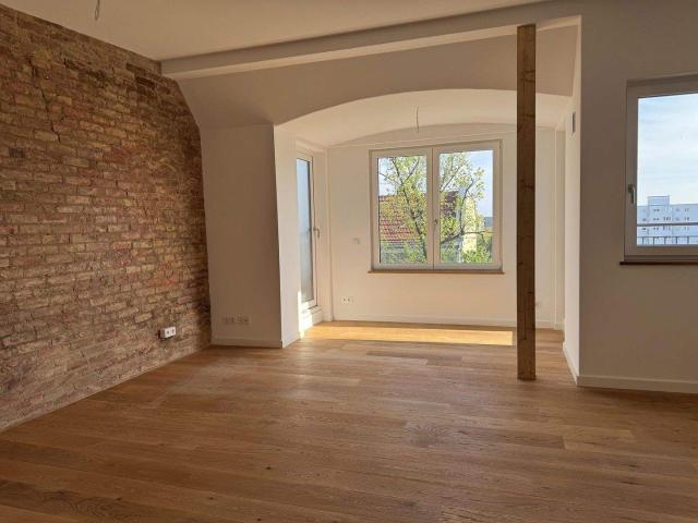 Neugebaute Dachgeschosswohnung mit Südterrasse Reinickendorf Mitte