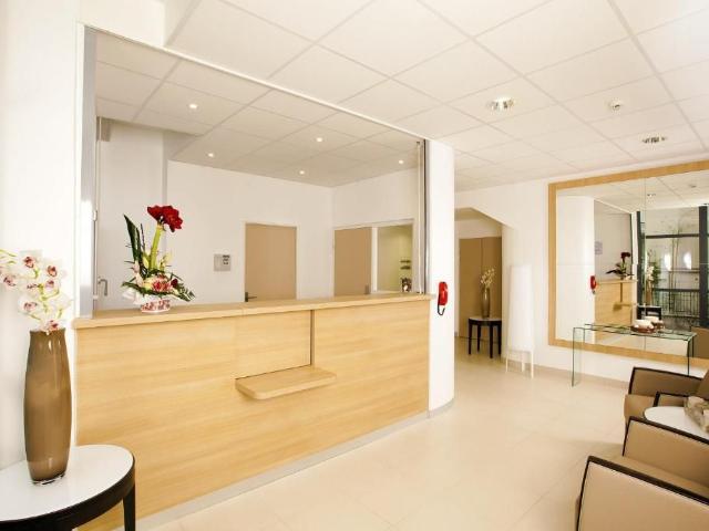 Neuilly Bords de Marne Studio With a panoramic view