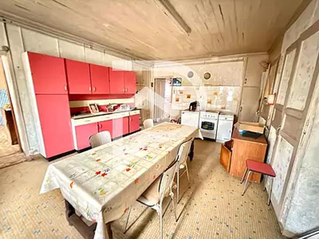 Neuilly l'Evêque 52360 Achat / Vente maison 9 pièces t9 cave parking
