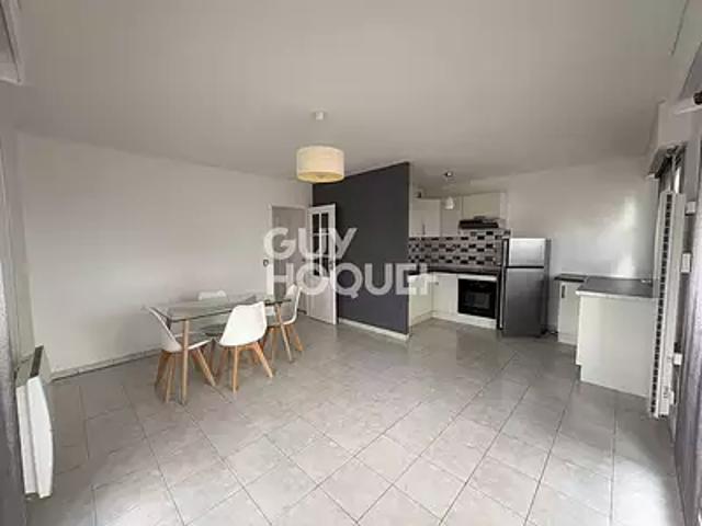 Neuilly Plaisance 93360 Achat / Vente appartement 2 pièces t2 au dernier étage cave