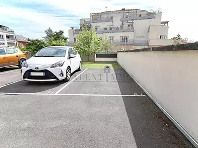 Neuilly Plaisance 93360 Achat / Vente parking au dernier étage parking