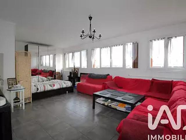 Neuilly sur Marne 93330 Achat / Vente appartement 4 pièces t4 au dernier étage parking