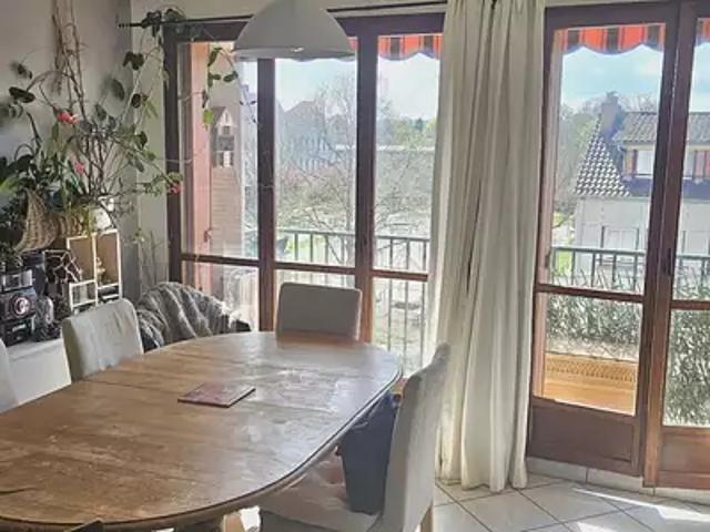 Neuilly sur Marne 93330 Achat / Vente appartement 3 pièces t3 parking