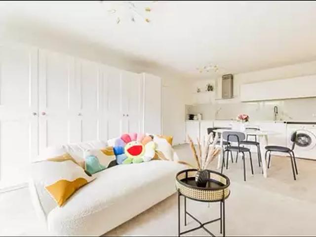 Neuilly sur Seine 92200 Achat / Vente appartement 2 pièces t2 terrasse