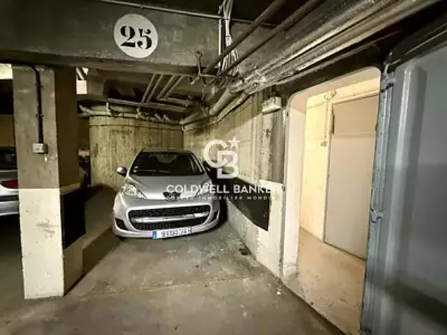 Neuilly sur Seine 92200 Achat / Vente parking