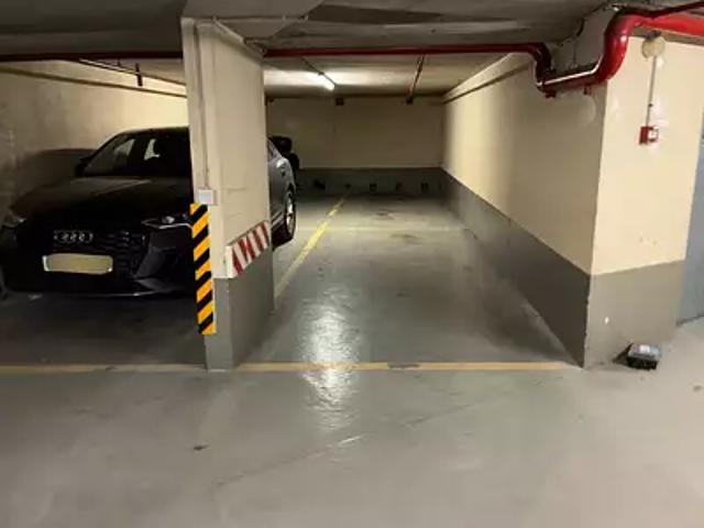 Neuilly sur Seine 92200 Achat / Vente parking