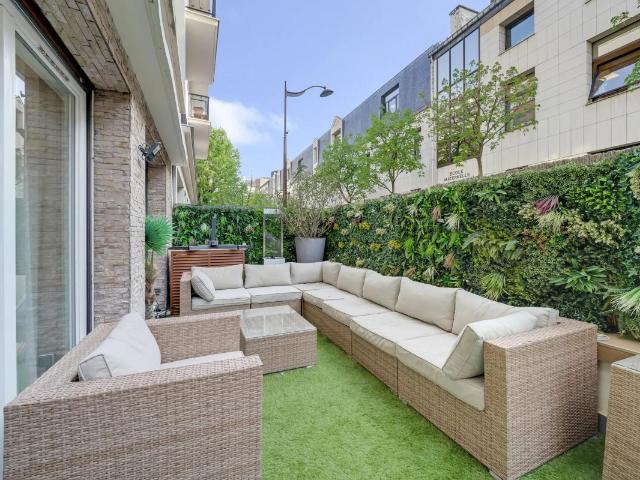 Neuilly, 108 m² avec jardin 30 m²