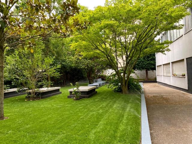 NEUILLY SUR SEINE ARCHITECTURE SIGNEE JEAN GINSBERG